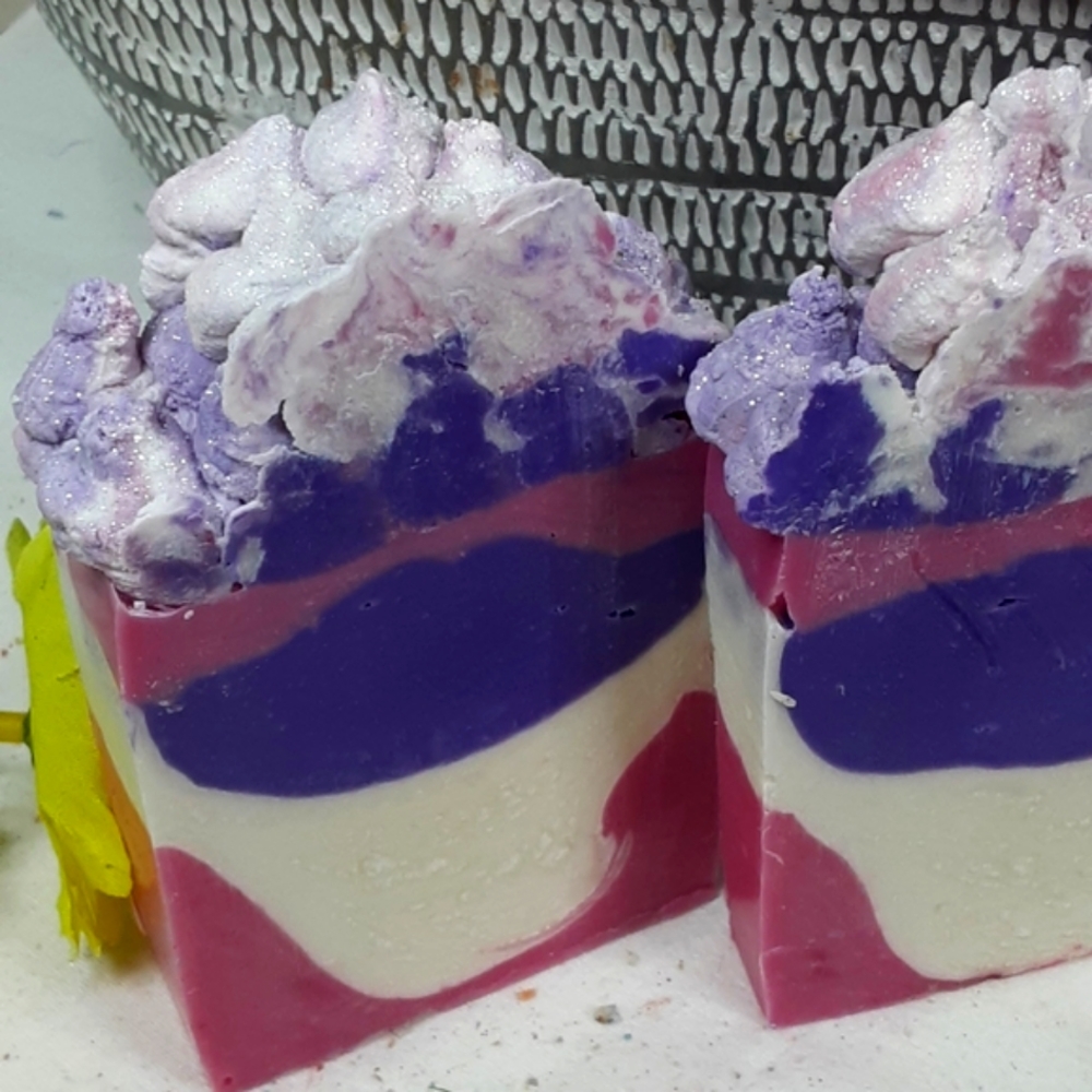 Lily of Valley scented 2 large handmade soap bars - Picture 2 of 12